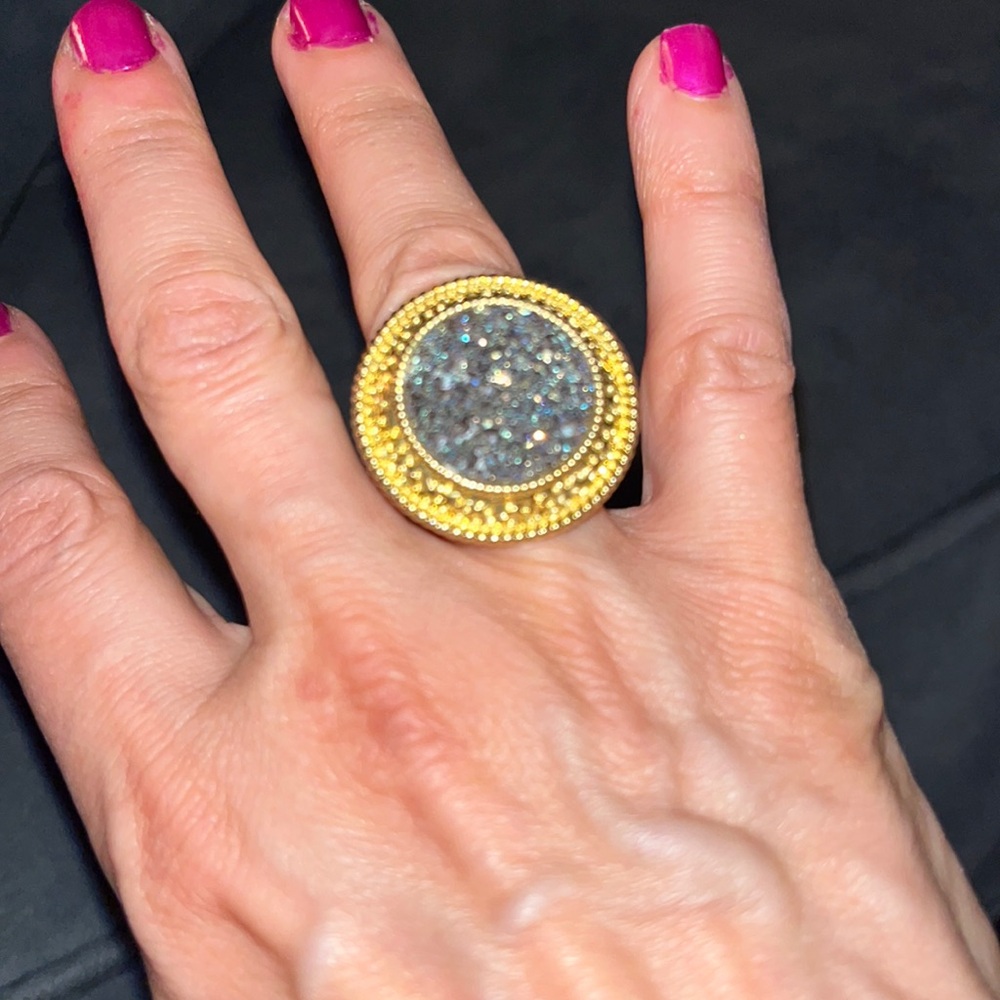 Milor gold tone gorgeous blue druzy ring size 7